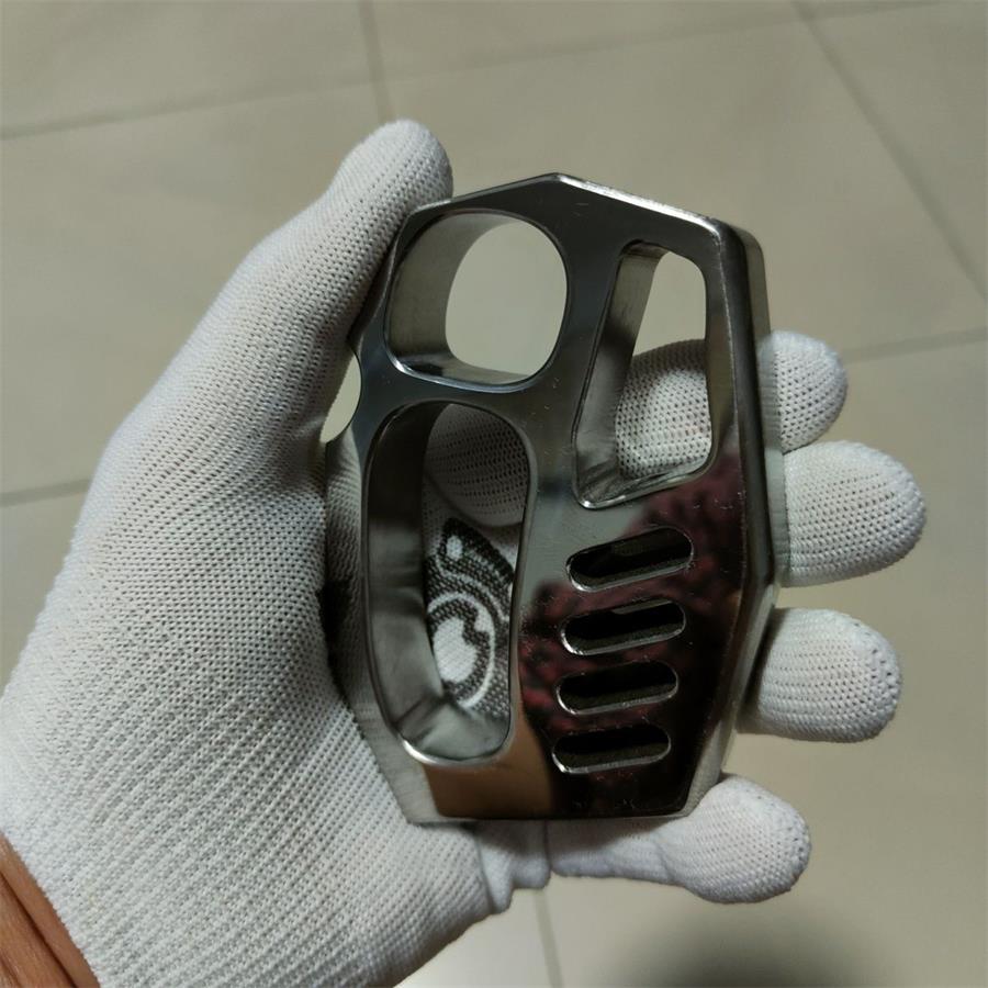 Titanium Alloy Window Breaking Knuckle Duster