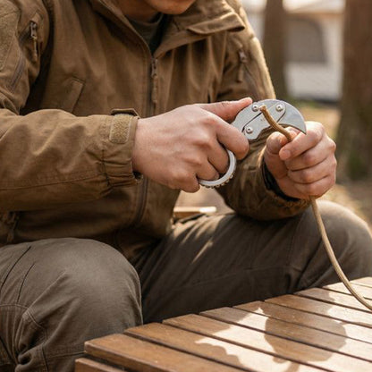 Mini Mechanical Claw Knife Portable EDC Tool