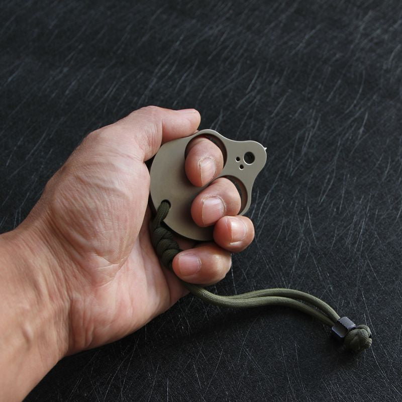 Alien Titanium Knuckle Duster Portable Self Defense