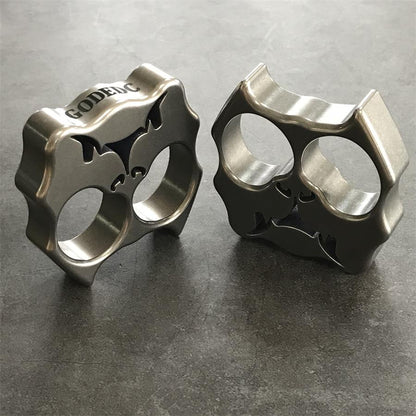 GODEDC Solid TC21 Titanium Alloy Dog Knuckle Duster