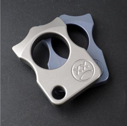 Titanium Knuckle Duster Tiger Finger Self Defense Self Defense Boxing Fighting Finger Buckle Window Breaker EDC Tool