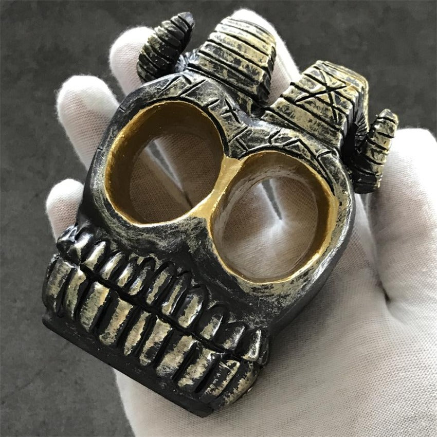 Fashion Skull Knuckle Duster Ram Horn Decorations