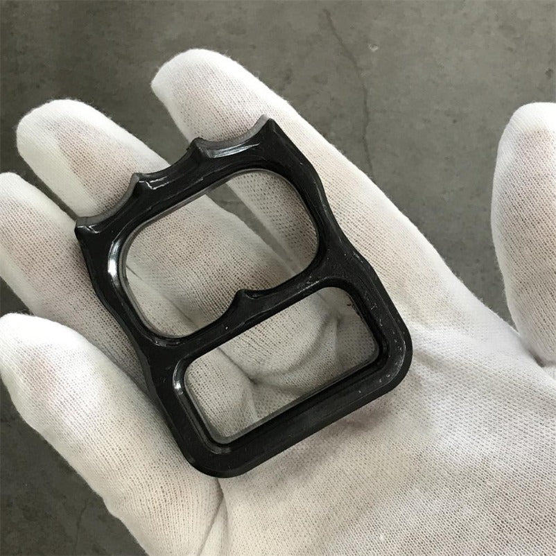 Compact Guardian: Two-Finger Knuckle Duster for Swift Self-Defense