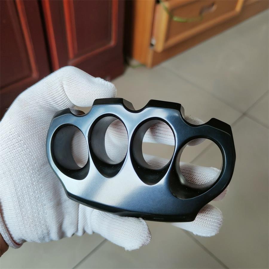 Thickened Classic Bakelite Knuckle Duster