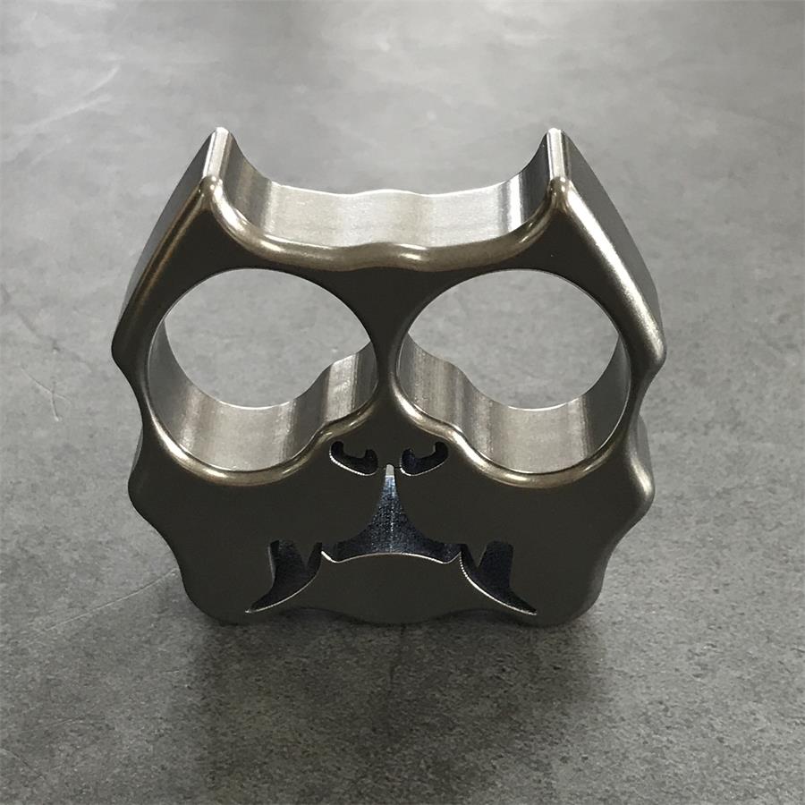 TC21 Titanium Alloy Dog Head Knuckle Duster