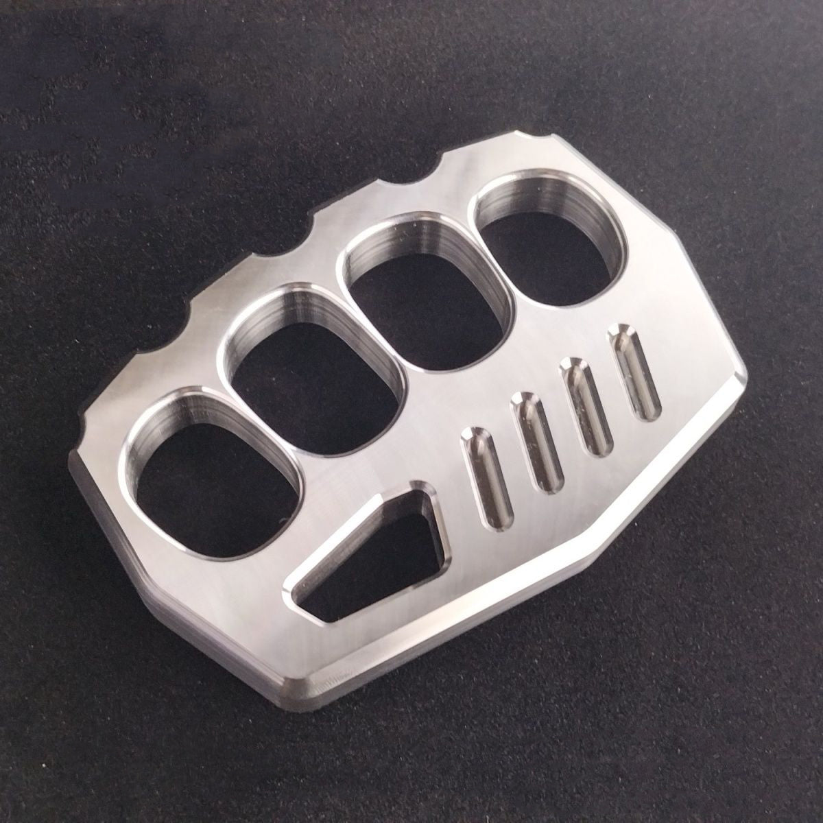 Solid Steel Knuckle Duster Self-defense Window Breaking EDC Tool Outdoor Boxing Training Combat Protective Gear