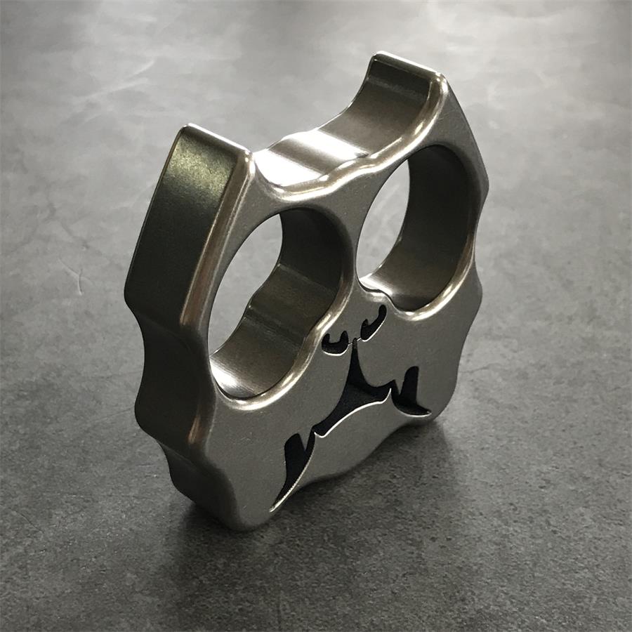 TC21 Titanium Alloy Dog Head Knuckle Duster