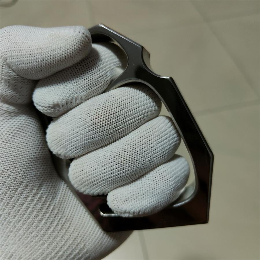 Titanium Alloy Window Breaking Knuckle Duster