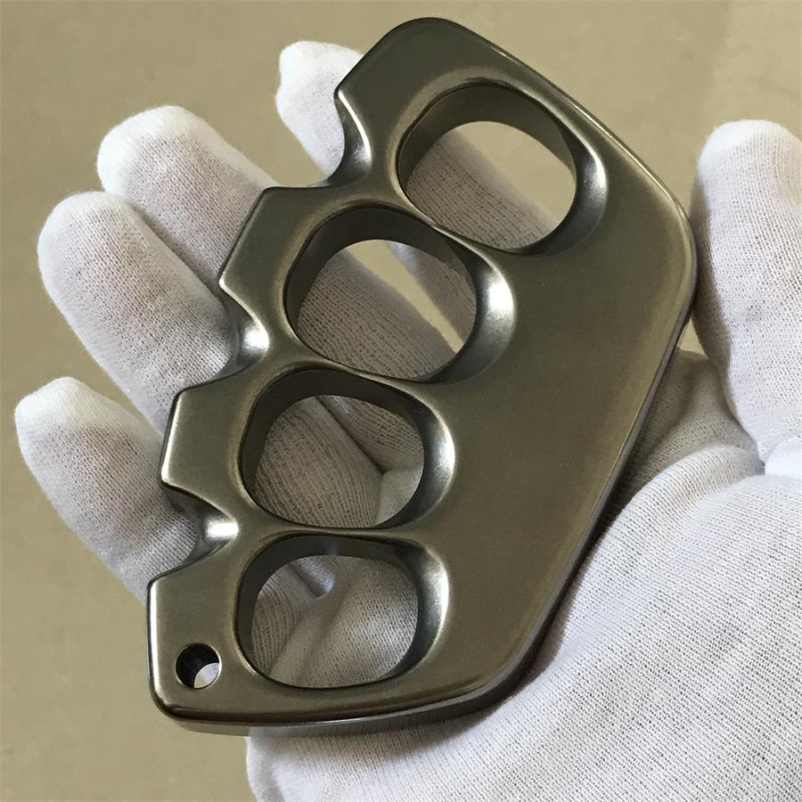 Creative Style Big Finger Hole Titanium Knuckle Dusters