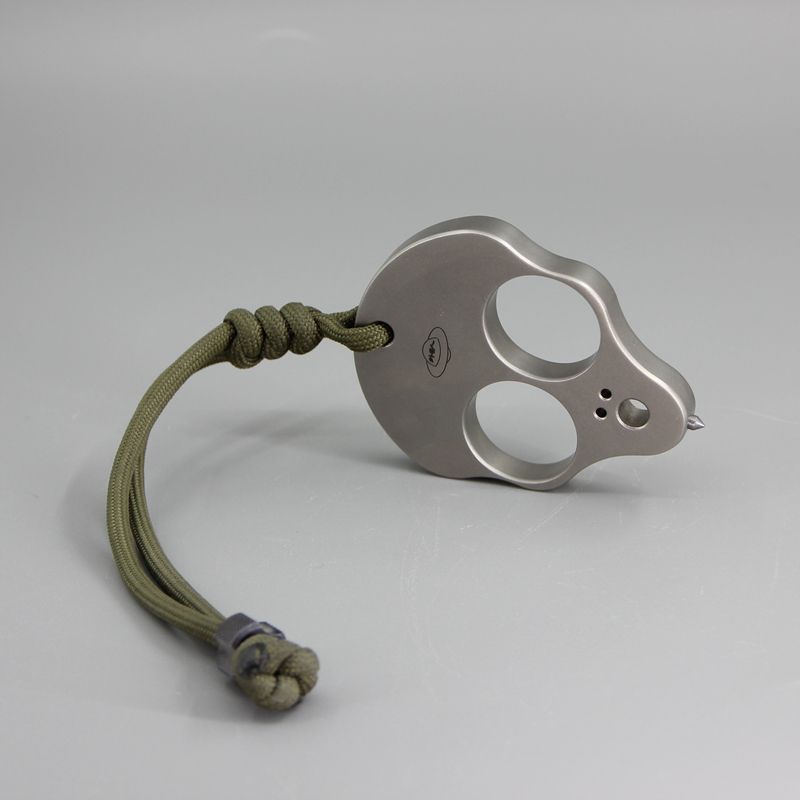 Alien Titanium Knuckle Duster Portable Self Defense