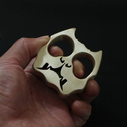 Exquisite Dog Head Brass Knuckle Duster