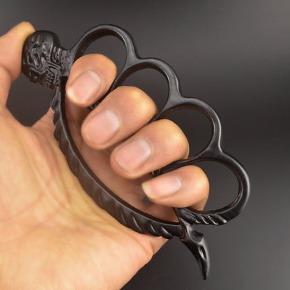 Mermaid knuckle duster Martial Arts Hand Buckle Broken Window Lifesaving Equipment Combat Boxing Protective Gear