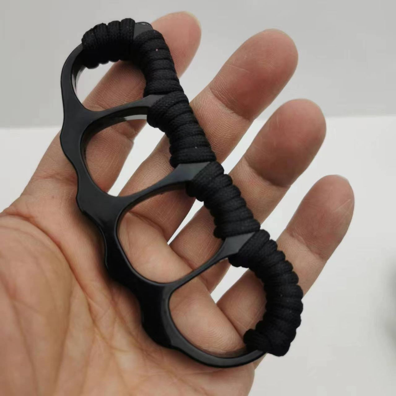 Self-defense Knuckle Duster Finger Tiger Tied Rope Four-finger Buckle Boxing Buckle Fighting Outdoor Sports Broken Window Boxing Gloves Supplies