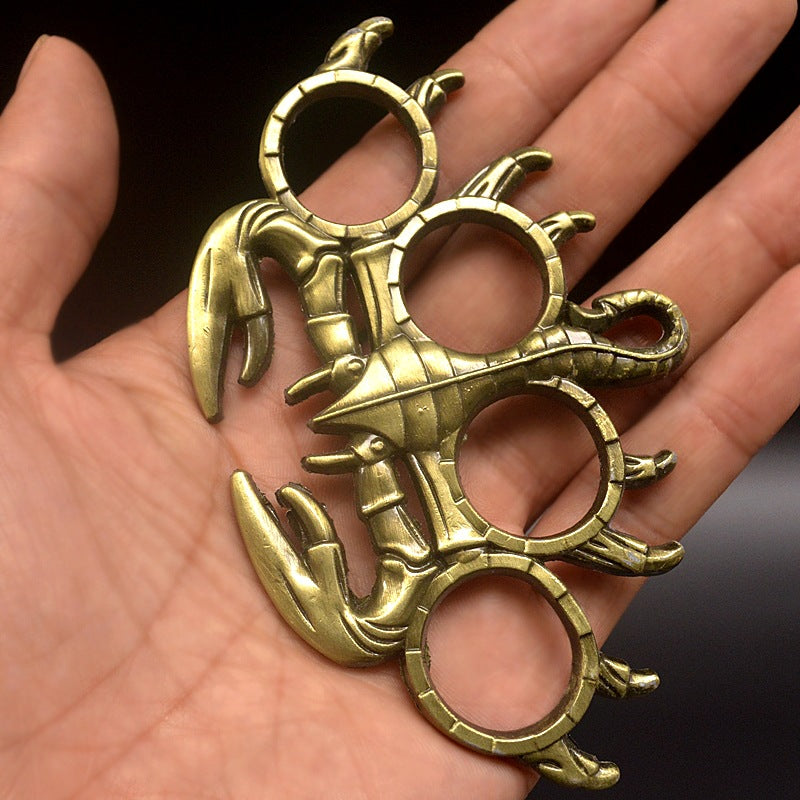 Small Scorpion Style Knuckle Duster Four-fingered Tiger Defense Gloves ...