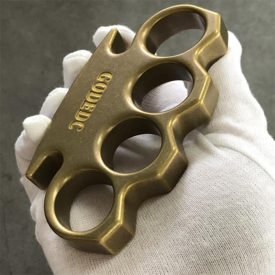 Classic Old Color Solid Brass Knuckle Duster