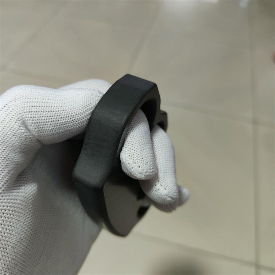 Carbon Fiber Knuckle Duster Window Breaker Defense Gear