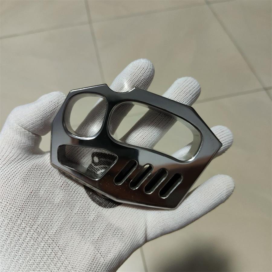 Titanium Alloy Window Breaking Knuckle Duster