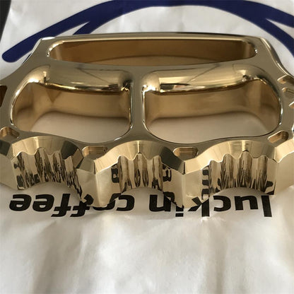 Thickened solid brass knuckle duster four-finger hole detail