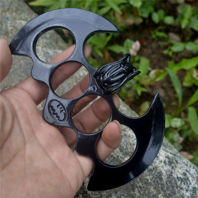 Big Bat Fist Buckle Metal Brass Knuckle Duster Four Finger Tiger Outdoor Camping Safety Defense Pocket  EDC Tool